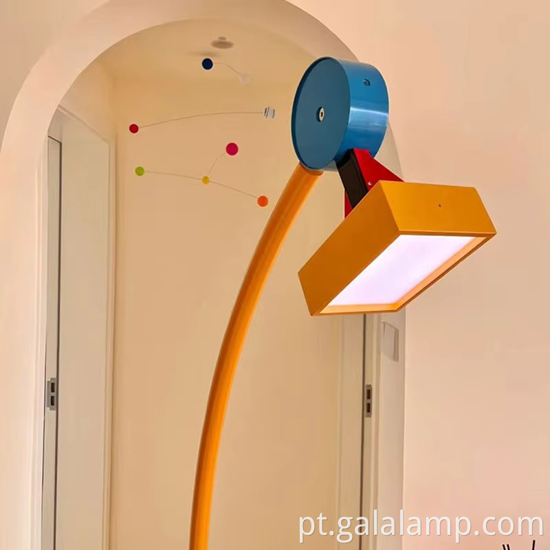 colorful-memphis-style-arch-lamp